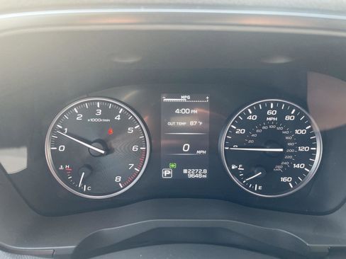 Used 2025 Subaru Ascent Bronze Edition image 13