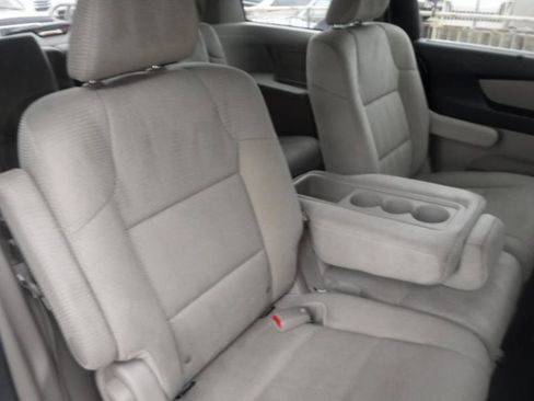 Used 2013 Honda Odyssey EX image 30