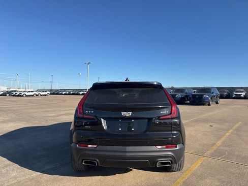 Used 2021 Cadillac XT4 Luxury w/ Cold Weather Package image 21