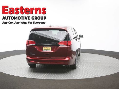 Used 2023 Chrysler Voyager LX FWD image 34
