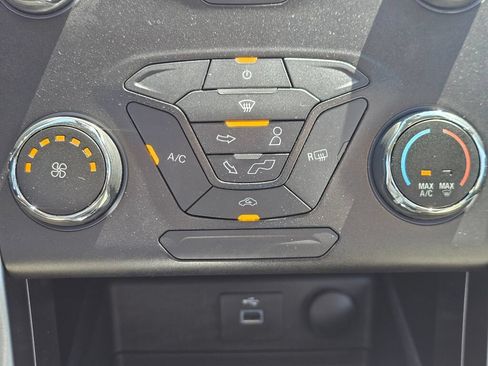 Used 2019 Ford Fusion S FWD image 31