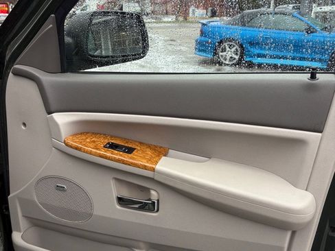 Used 2008 Jeep Grand Cherokee Limited image 14