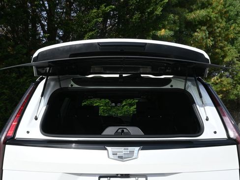 Used 2021 Cadillac Escalade Sport Platinum w/ Heavy-Duty Trailer Package image 40