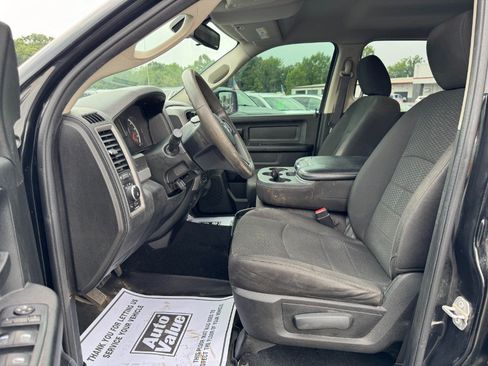 Used 2019 RAM 1500 Express w/ Wheel & Sound Group AWD/4WD image 15