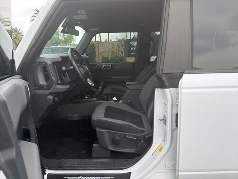 Used 2021 Ford Bronco Big Bend image 9