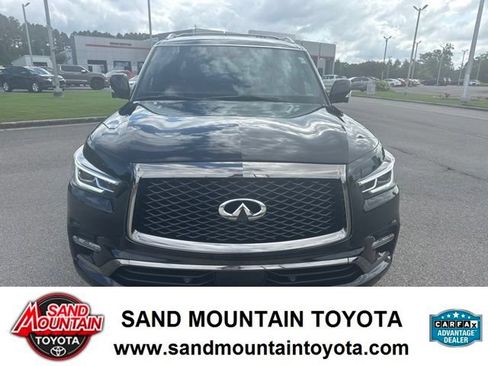 Used 2024 INFINITI QX80 Sensory AWD/4WD image 8