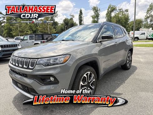 Used 2022 Jeep Compass Limited AWD/4WD image 9