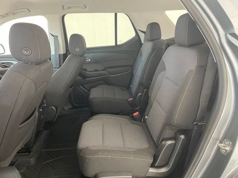 Used 2021 Chevrolet Traverse LT w/ LPO, Floor Liner Package AWD/4WD image 45
