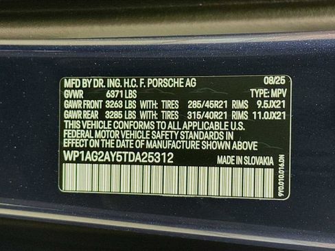 New 2026 Porsche Cayenne GTS image 25