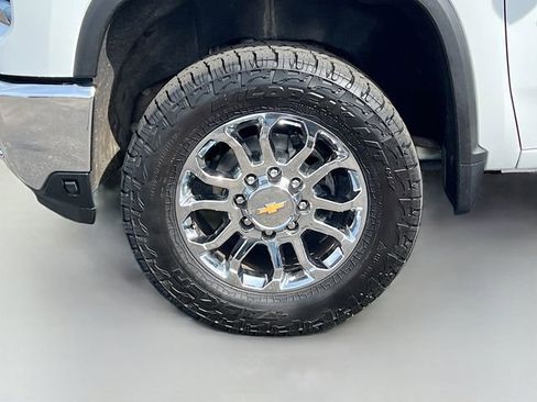 Used 2024 Chevrolet Silverado 2500 LTZ w/ LTZ Plus Package image 29