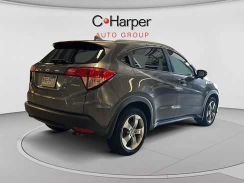 Used 2017 Honda HR-V EX-L image 3