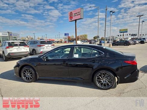 Used 2026 Toyota Camry XLE w/ Premium Plus Package image 28