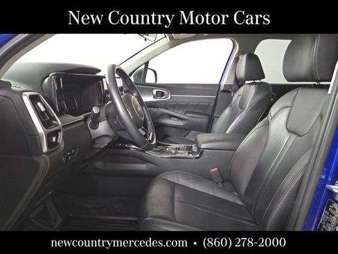 Used 2022 Kia Sorento SX AWD/4WD image 13