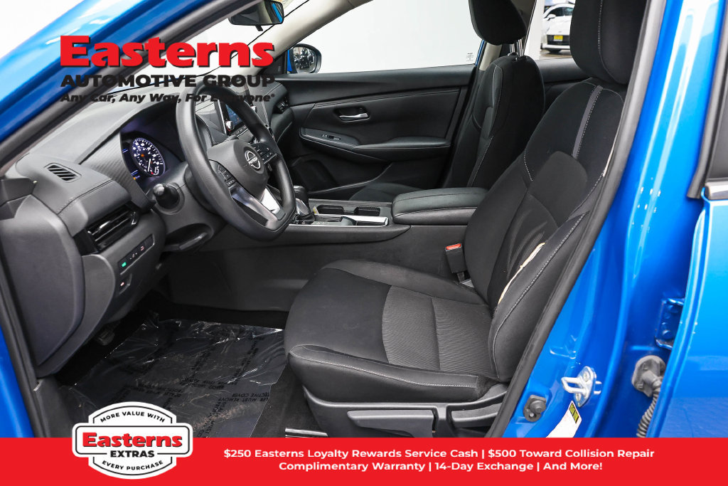 Used 2024 Nissan Sentra SV FWD image 15