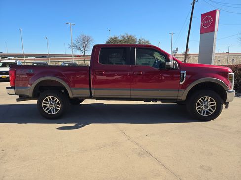 Used 2018 Ford F250 Lariat w/ Lariat Value Package image 2