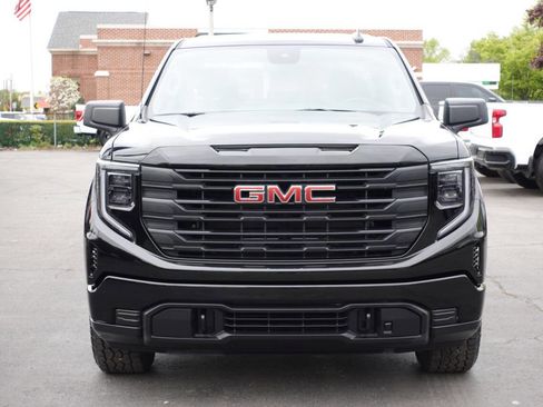 Used 2023 GMC Sierra 1500 Pro w/ Graphite Edition AWD/4WD image 6