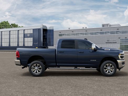 New 2026 RAM 2500 Laramie AWD/4WD image 64
