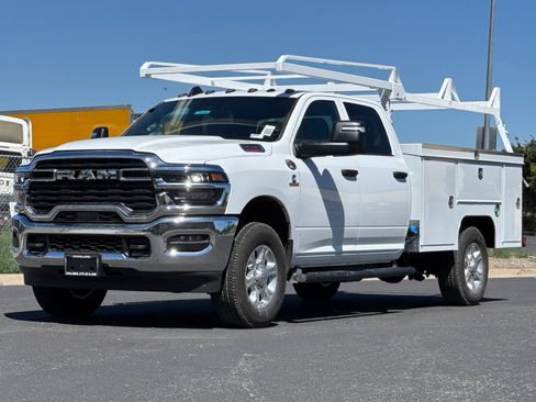 New 2026 RAM 3500 Tradesman w/ Chrome Appearance Group A AWD/4WD image 7