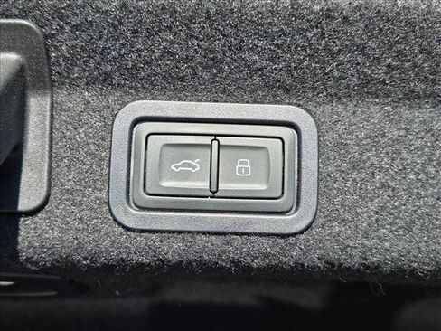 Used 2019 Audi A6 3.0T Prestige w/ Prestige Package AWD/4WD image 6