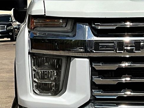 Used 2021 Chevrolet Silverado 3500 LTZ w/ LTZ Texas Edition image 33