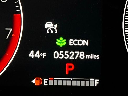 Used 2023 Honda CR-V EX image 12