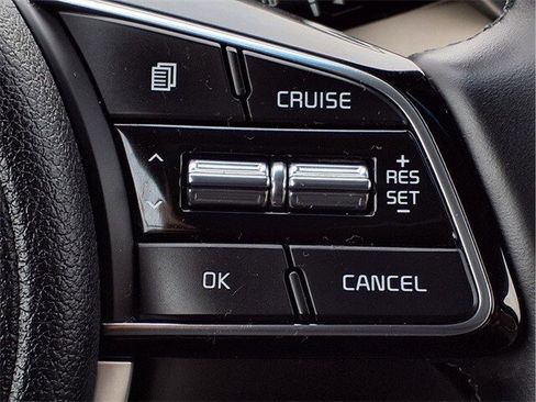 Used 2020 Kia Sportage EX image 22