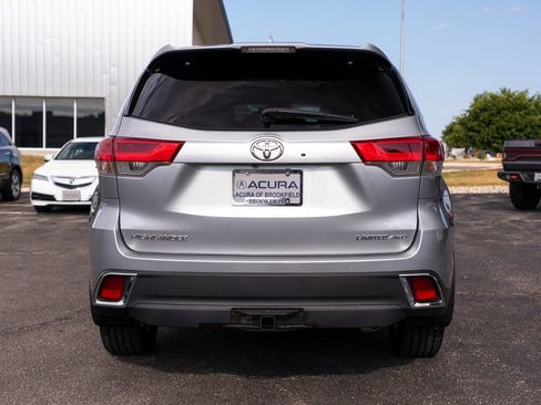 Used 2018 Toyota Highlander Limited AWD/4WD image 10