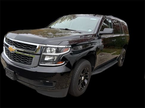 Used 2019 Chevrolet Tahoe LT image 2