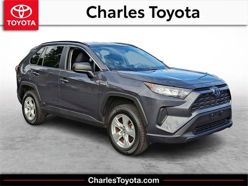 Certified 2020 Toyota RAV4 LE image 1