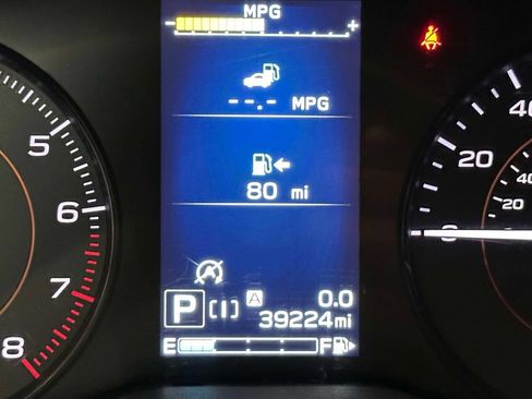 Used 2021 Subaru Crosstrek 2.0i Premium w/ Moonroof Package AWD/4WD image 19