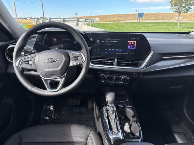 New 2026 Chevrolet Trax ACTIV w/ Driver Confidence Package FWD image 12