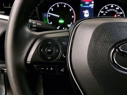 Used 2024 Toyota Corolla SE image 17