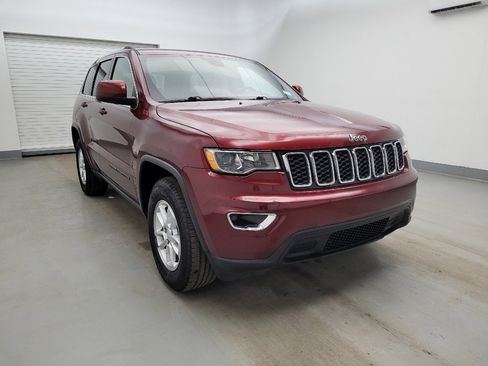 Used 2019 Jeep Grand Cherokee Laredo image 13