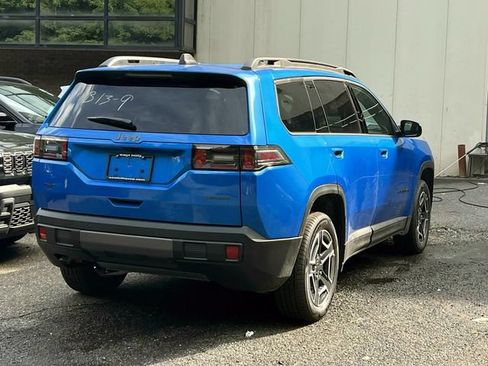 New 2026 Jeep Cherokee Laredo AWD/4WD image 2