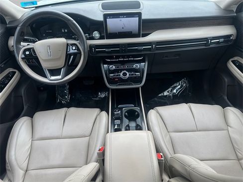 Used 2022 Lincoln Corsair Reserve w/ Equipment Group 201A image 10