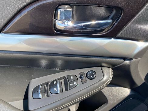 Used 2019 Nissan Maxima 3.5 SV FWD image 13