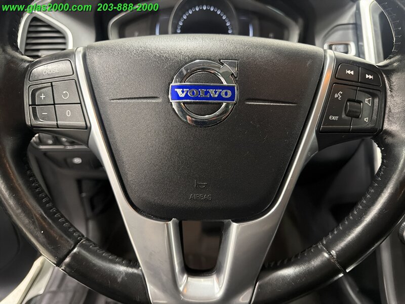 Used 2016 Volvo XC60 T5 Premier AWD/4WD image 22