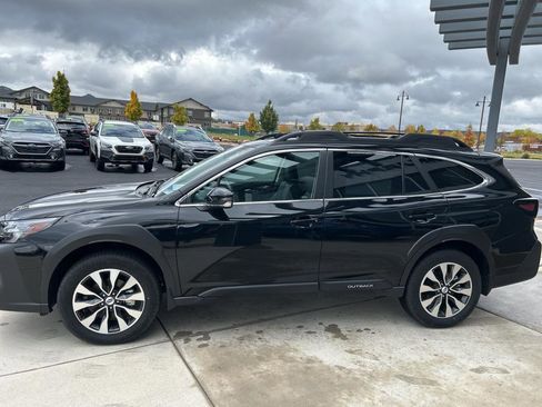 Used 2024 Subaru Outback Limited image 6