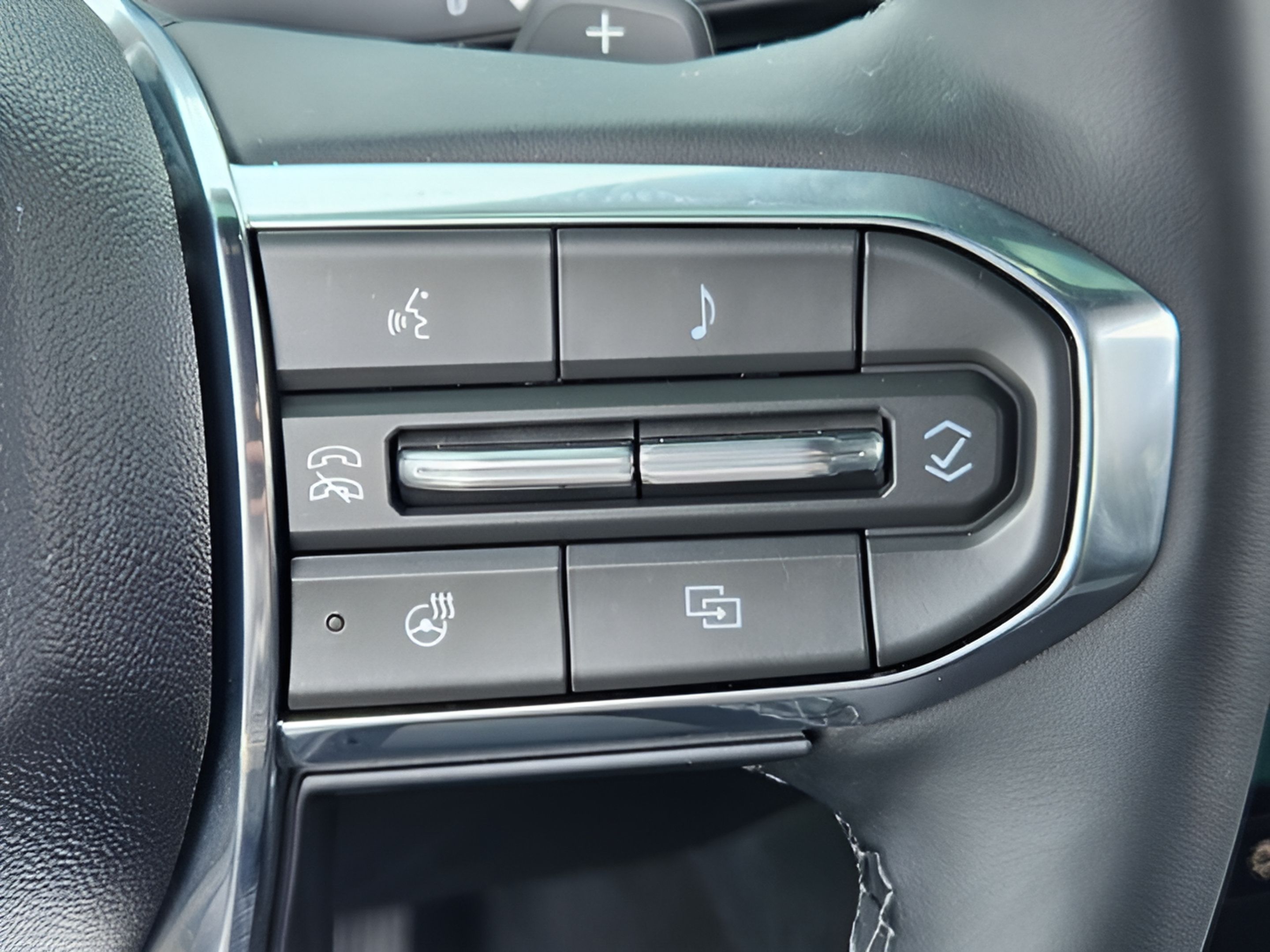Used 2026 GMC Terrain Elevation FWD image 23