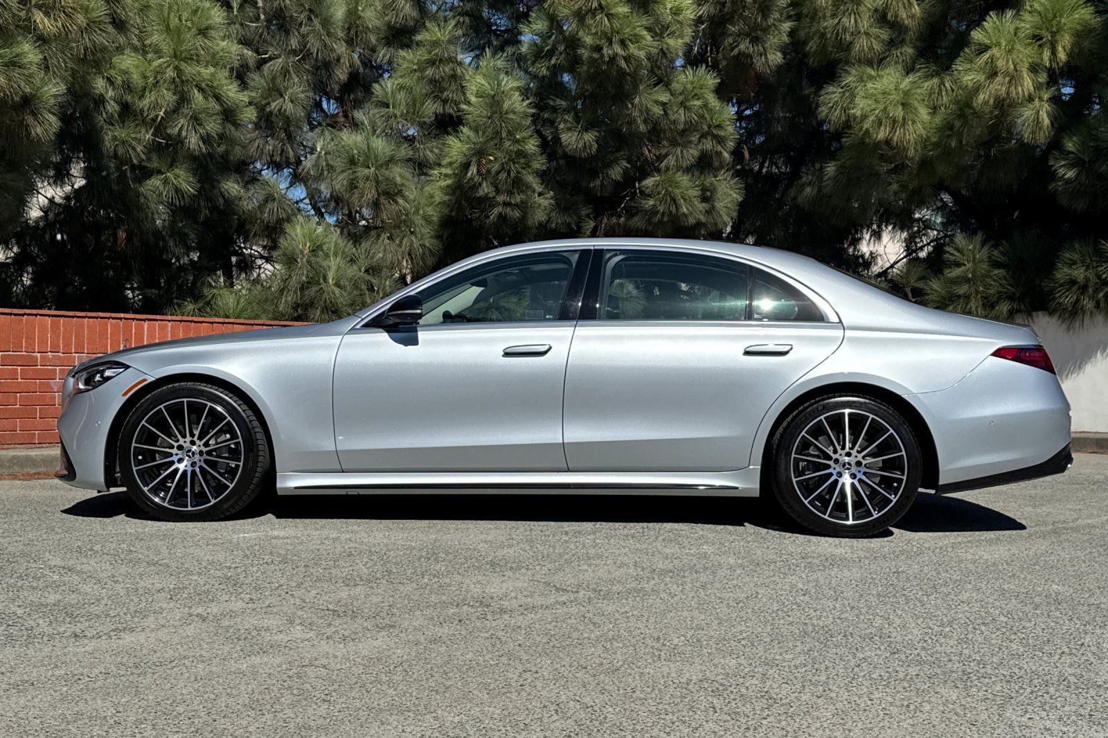 Used 2022 Mercedes-Benz S 500 4MATIC image 7