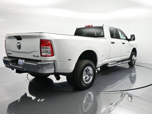 Used 2024 RAM 3500 Big Horn image 6