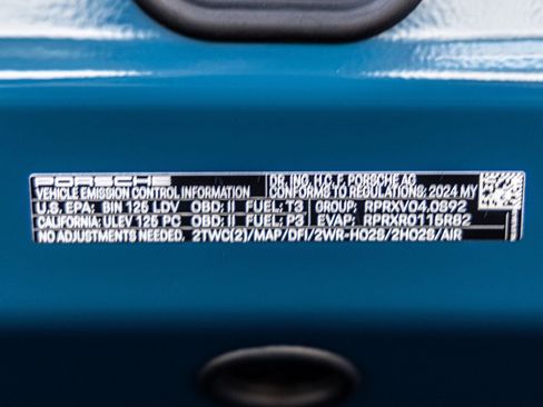 Certified 2024 Porsche 718 Boxster Spyder RS image 33