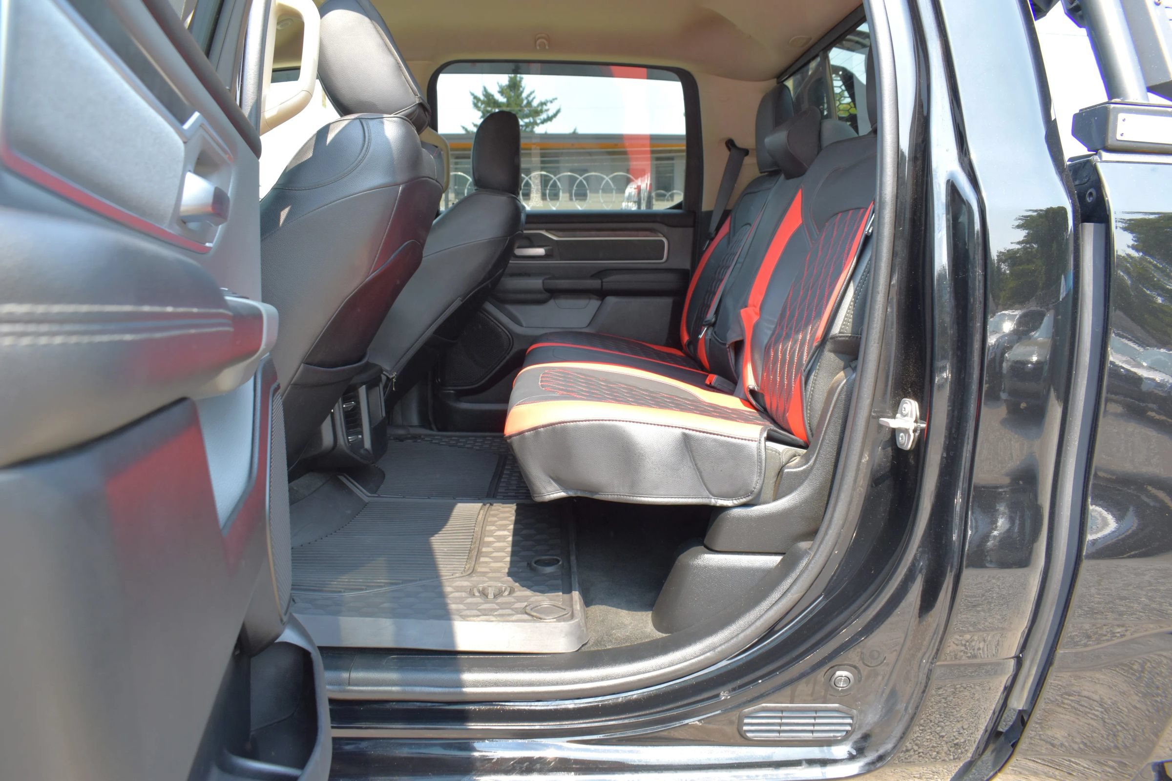 Used 2020 RAM 1500 Big Horn AWD/4WD image 29