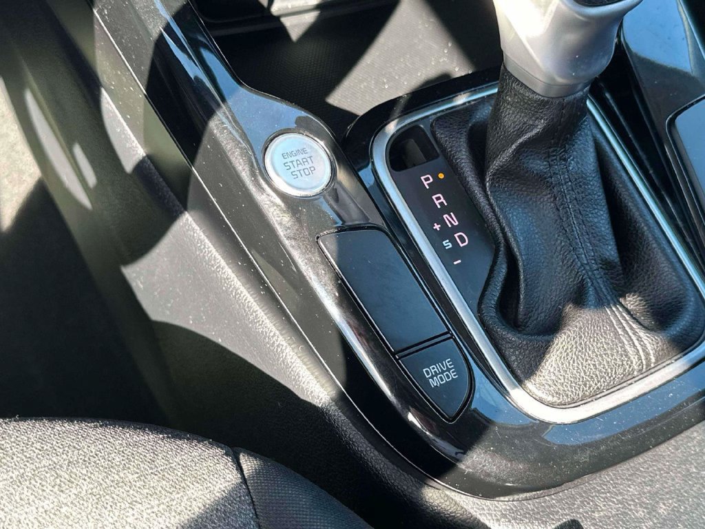 Used 2022 Kia Soul S FWD image 28