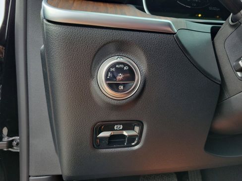 Certified 2026 Mercedes-Benz C 300 Sedan image 16