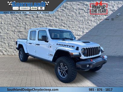 New 2025 Jeep Gladiator Mojave w/ Convenience Group