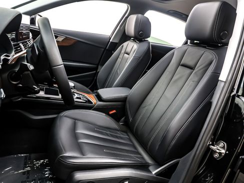 Used 2023 Audi A4 2.0T Premium w/ Convenience Package image 18