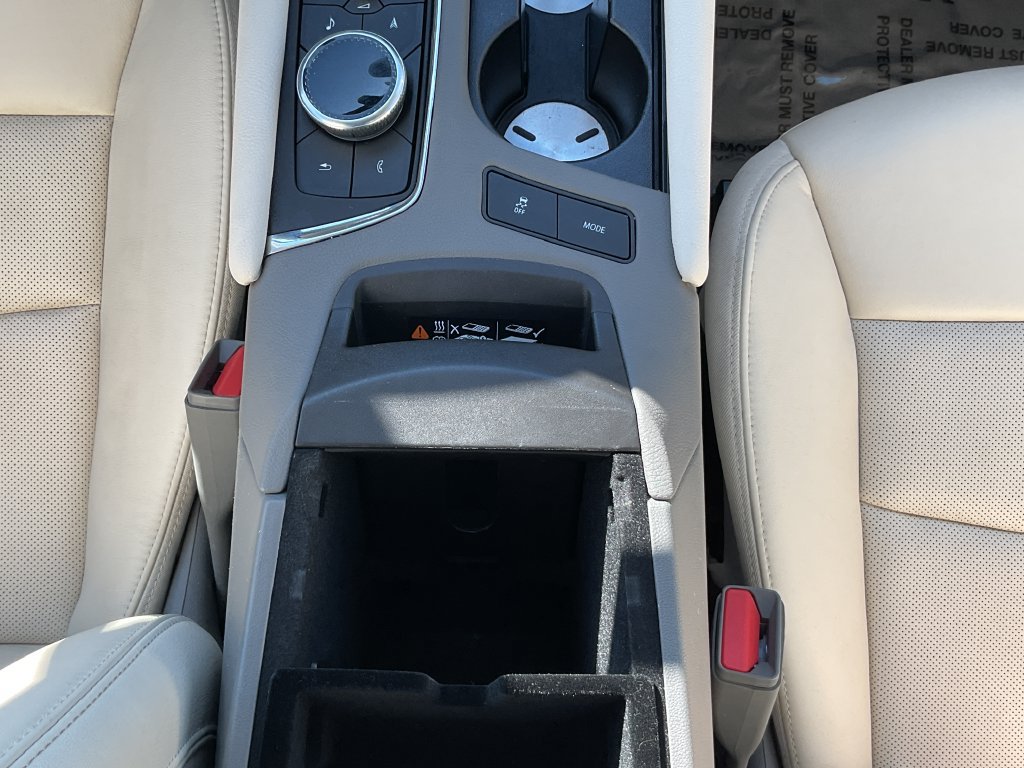 Used 2023 Cadillac XT6 Premium Luxury w/ LPO, Floor Liner Package AWD/4WD image 33
