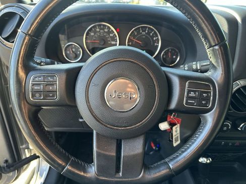 Used 2016 Jeep Wrangler Sport image 21