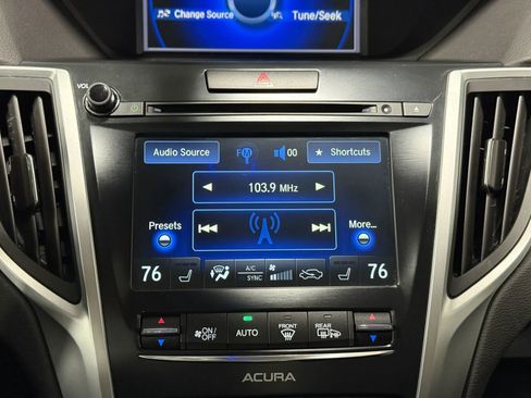 Used 2017 Acura TLX image 38